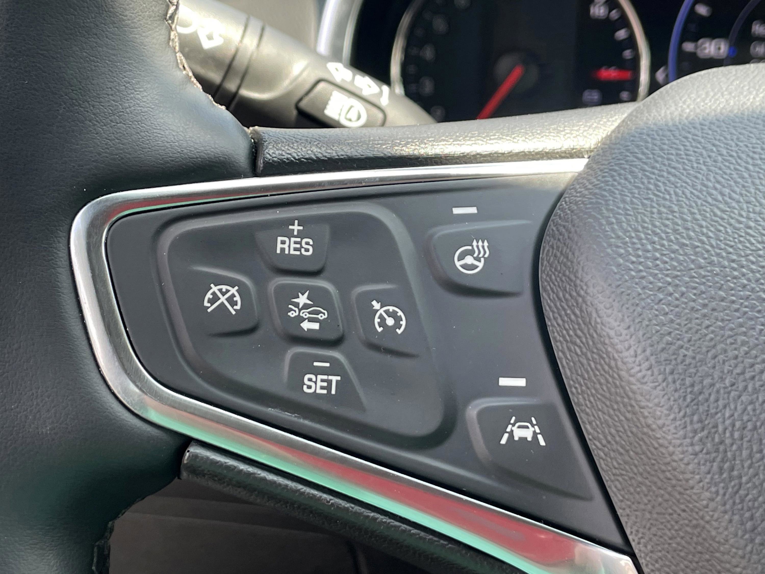 2024 Chevrolet Malibu Premier 2LT photo 19