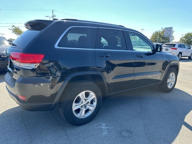 2016 Jeep Grand Cherokee Laredo photo 4