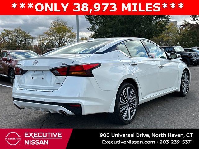 2023 Nissan Altima 2.5 SL photo 2