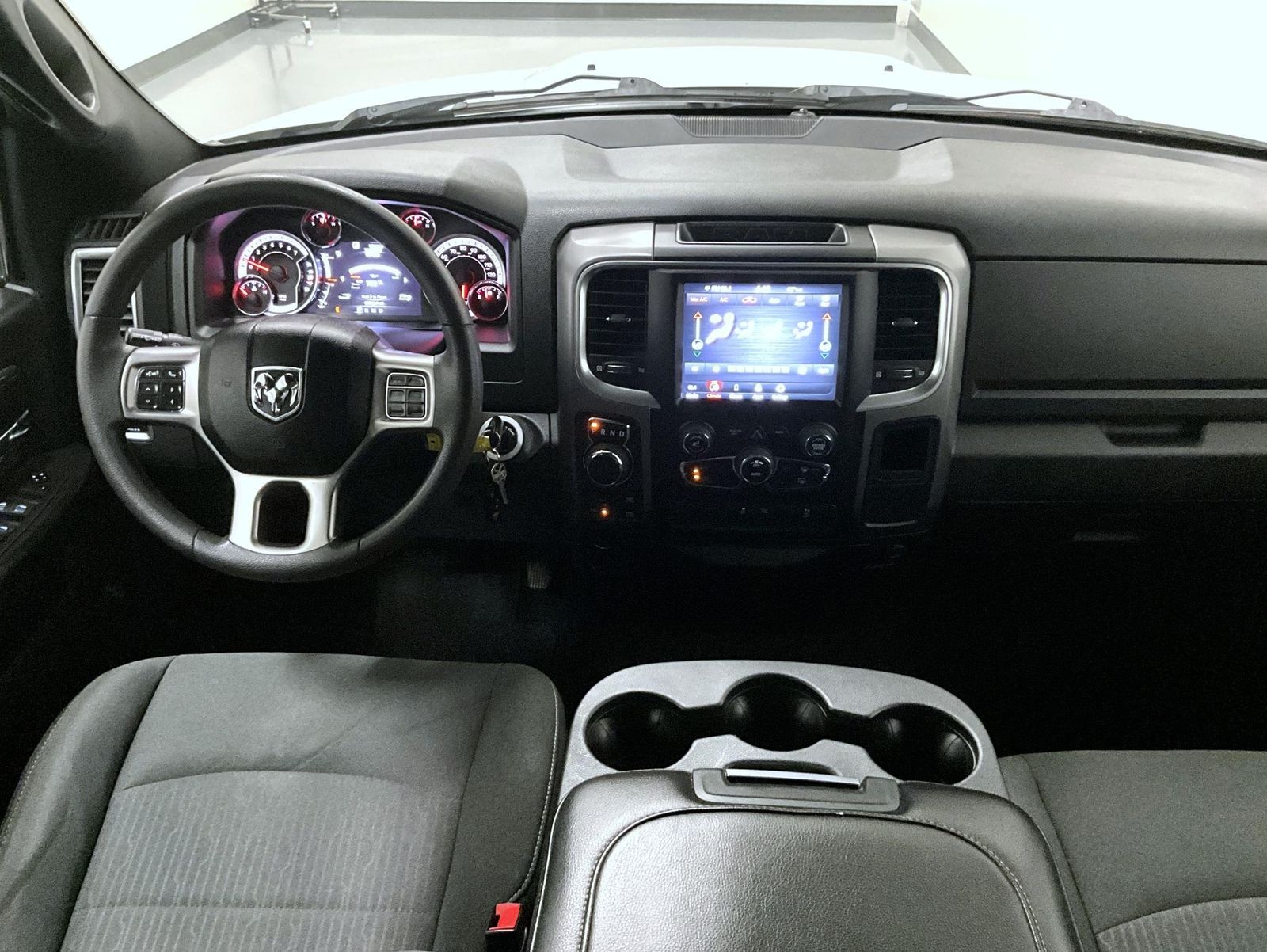 2021 Ram 1500 Classic Warlock photo 12