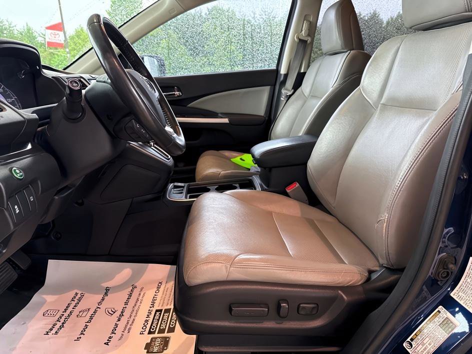 2016 Honda CR-V EX-L photo 12