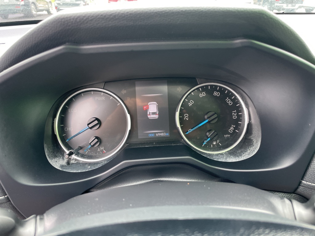 2021 Toyota RAV4 Hybrid XLE photo 14