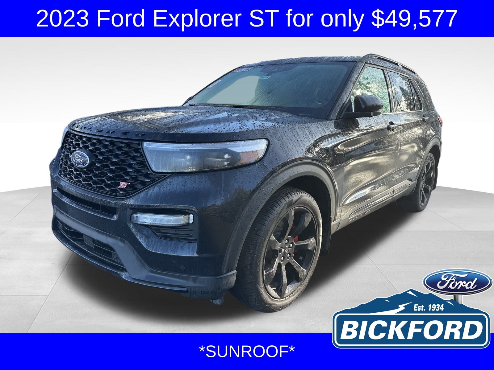 2023 Ford Explorer ST's photo