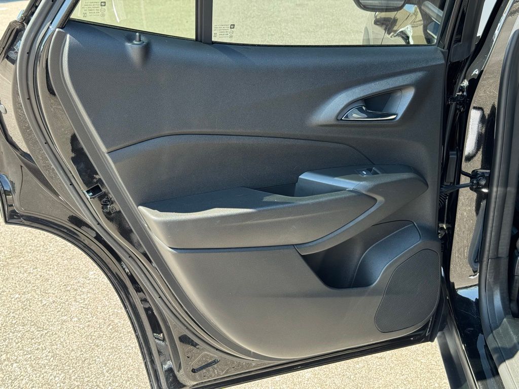 2024 Chevrolet Trax photo 13