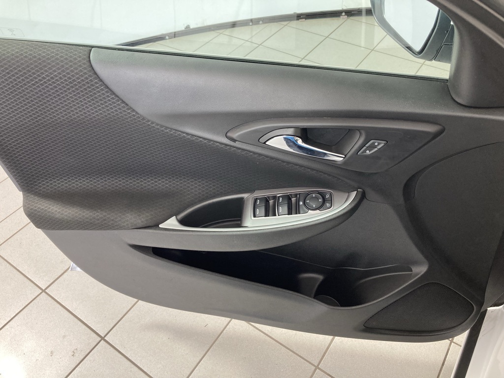 2023 Chevrolet Malibu 1LT photo 11