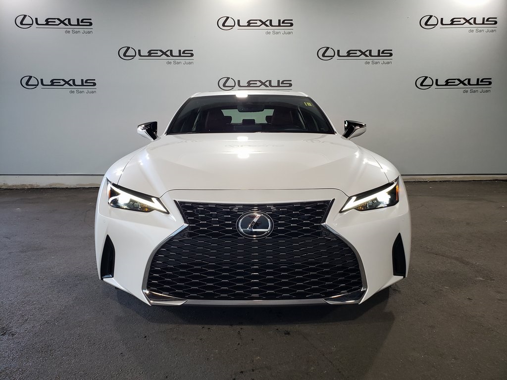 2025 Lexus IS 300 photo 6