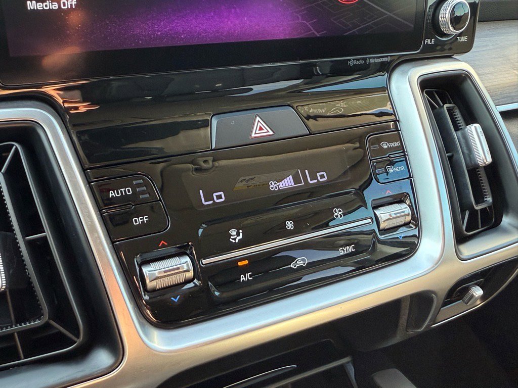 2022 Kia Sorento X-Line S photo 20
