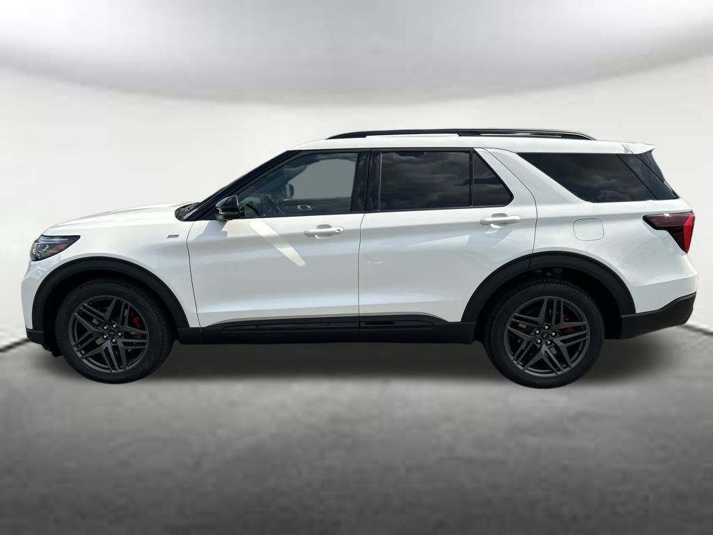 2025 Ford Explorer ST-Line photo 2
