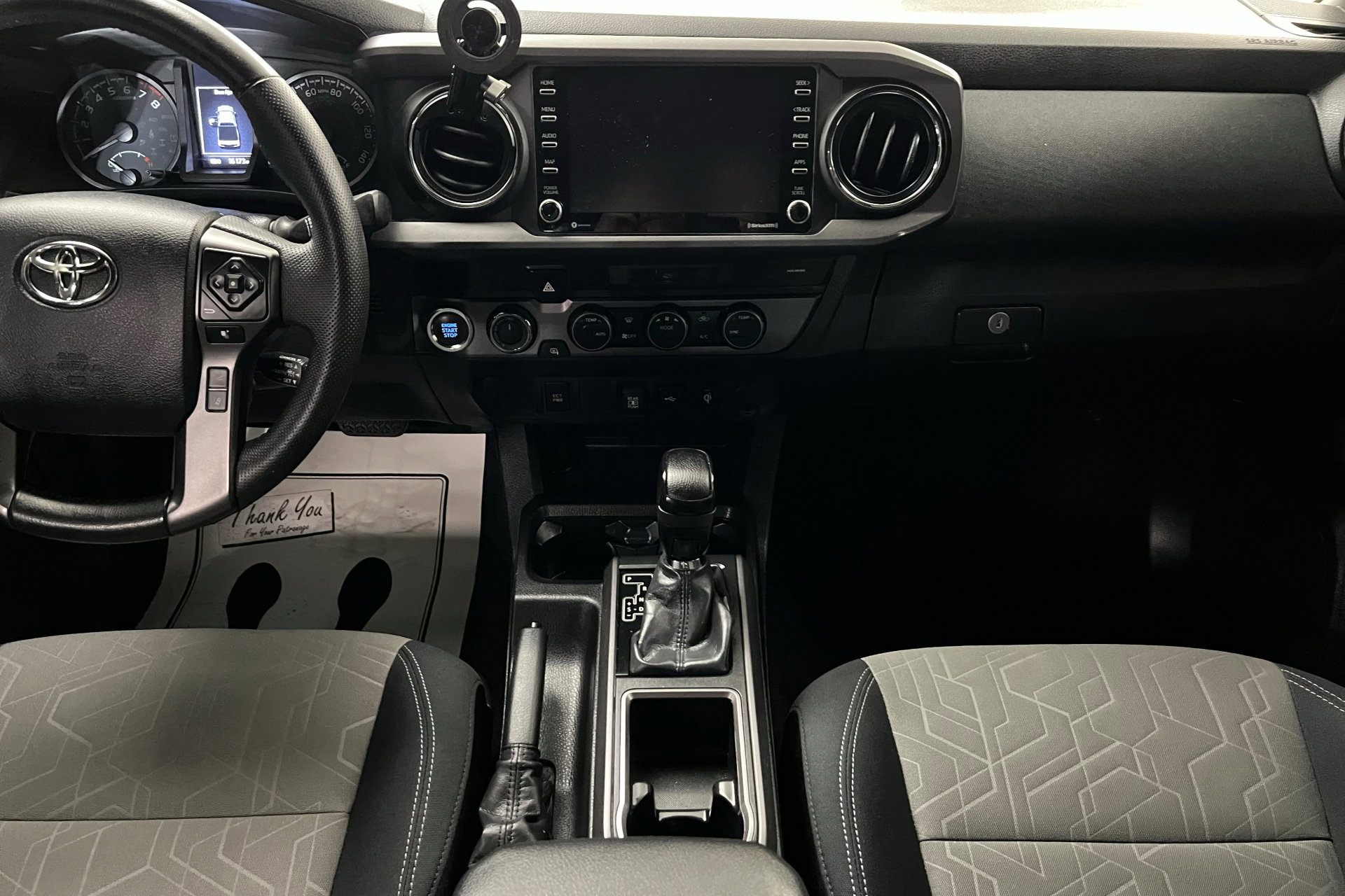 2023 Toyota Tacoma TRD Off-Road photo 13