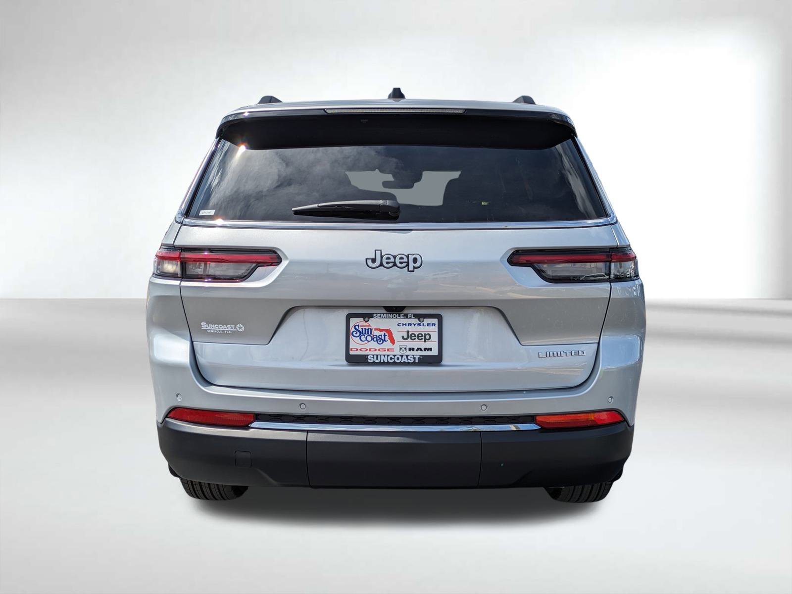 2025 Jeep Grand Cherokee Limited photo 4