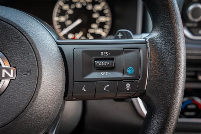 2024 Nissan Rogue SV photo 16