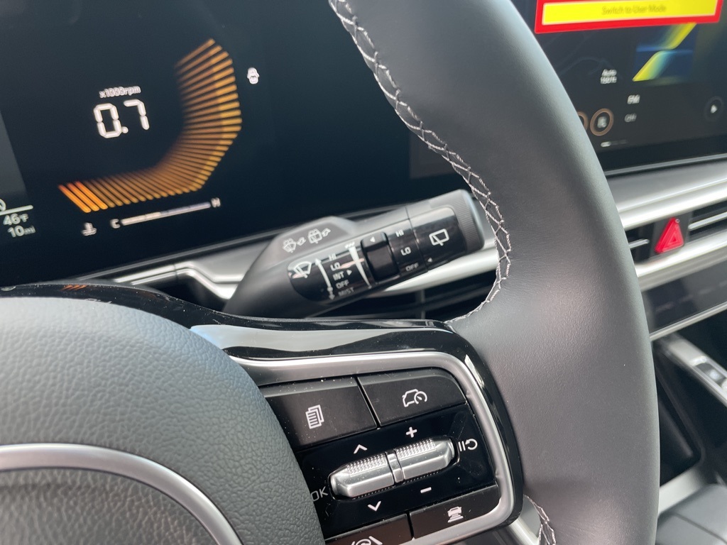 2025 Kia Sorento S photo 20
