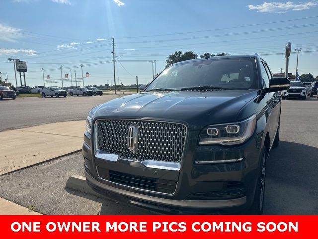 2024 Lincoln Navigator Reserve photo 2