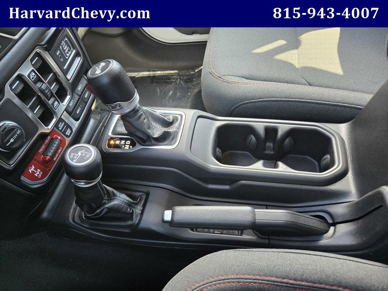 2024 Jeep Wrangler Rubicon photo 12