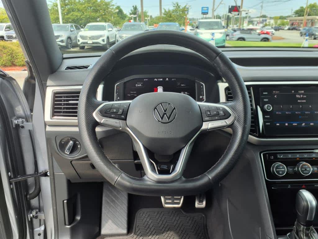 2022 Volkswagen Atlas Cross Sport SEL R-Line photo 14