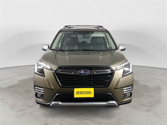 2023 Subaru Forester Touring photo 8