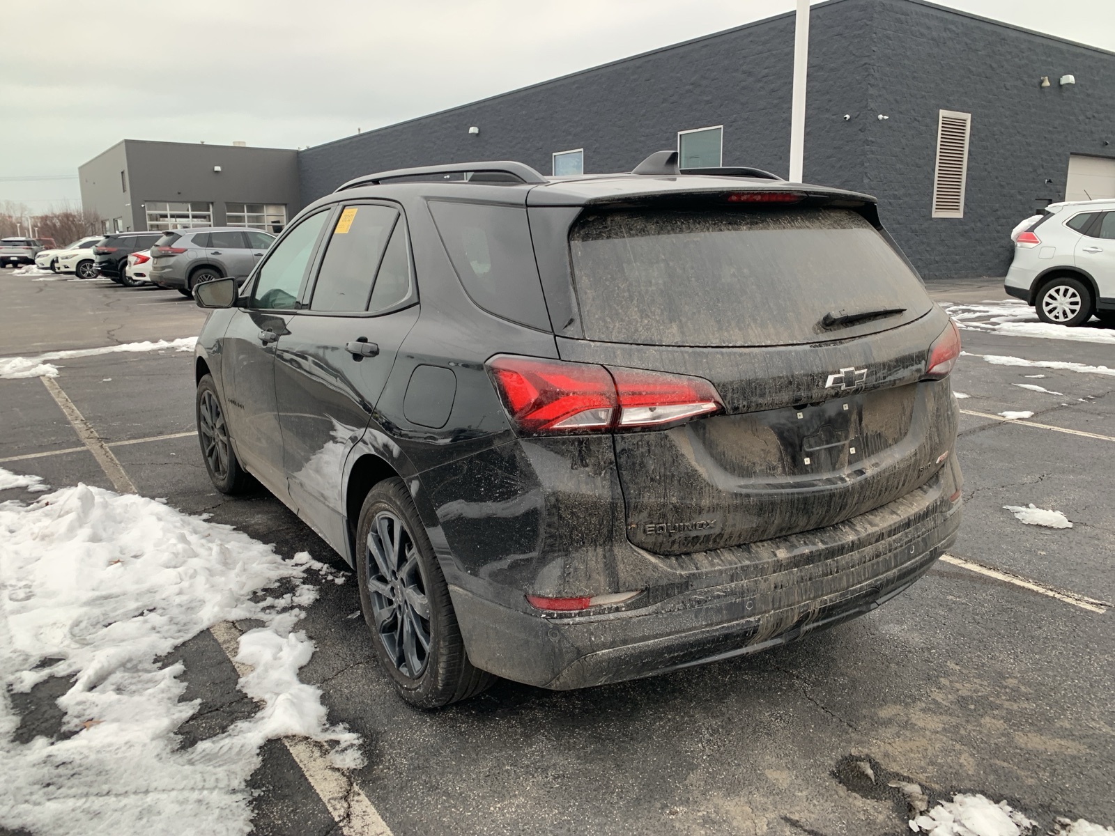 2024 Chevrolet Equinox RS photo 2