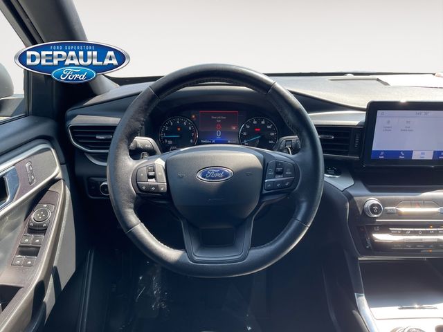 2020 Ford Explorer XLT photo 13