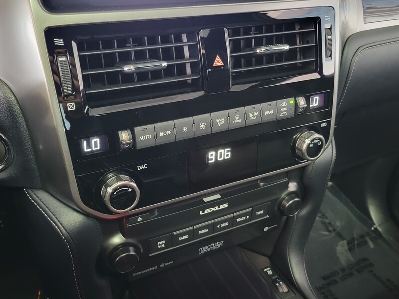 2023 Lexus GX 460 Premium photo 19