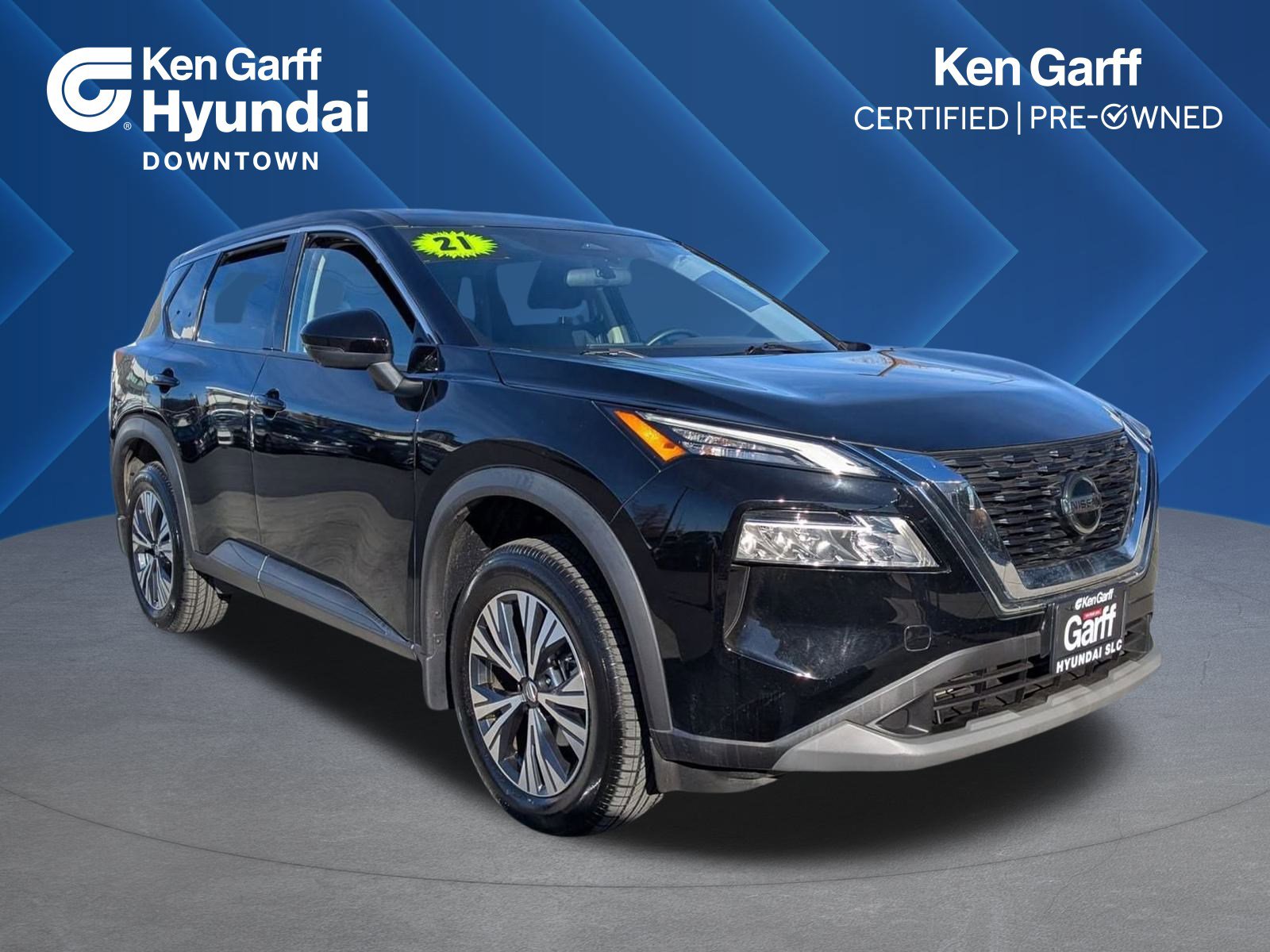 2021 Nissan Rogue SV's photo