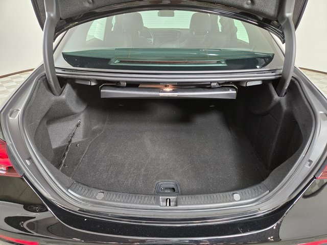 2022 Mercedes Benz E 4MATIC photo 10
