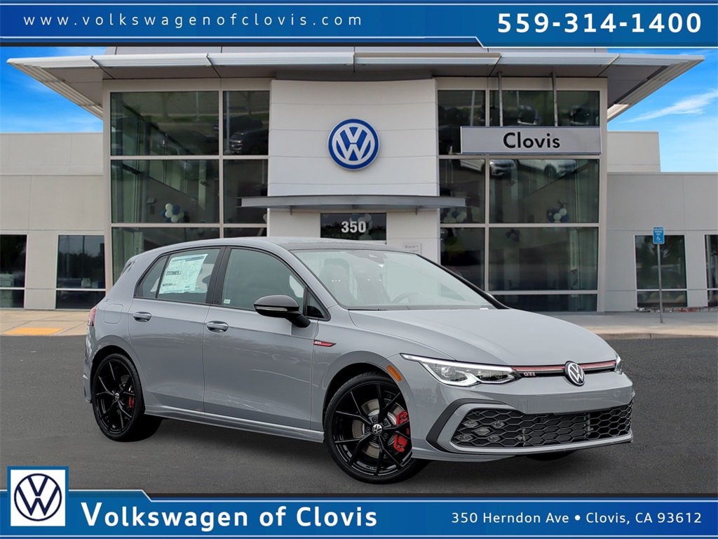 2024 Volkswagen Golf GTI SE's photo