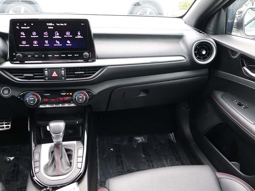 2023 Kia Forte GT photo 41