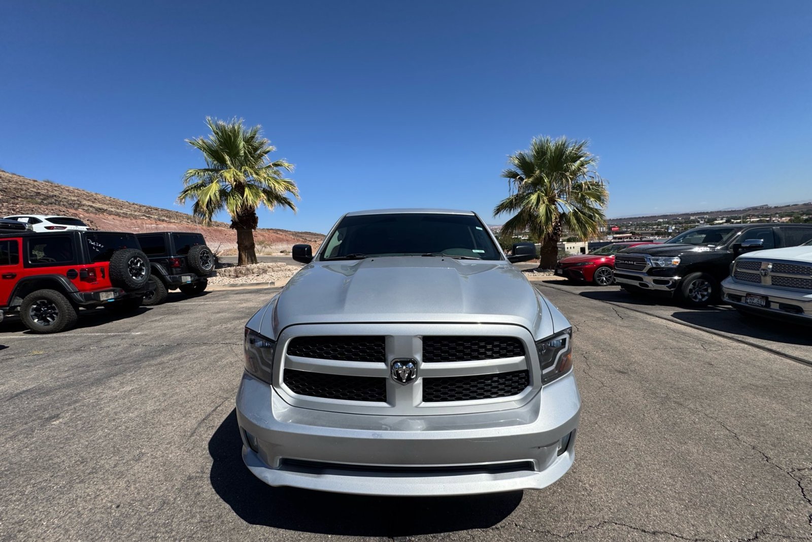 2016 Ram 1500 Express photo 7