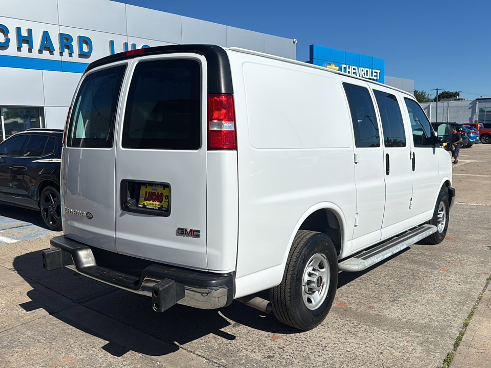 2023 Gmc Savana 2500 Cargo photo 6