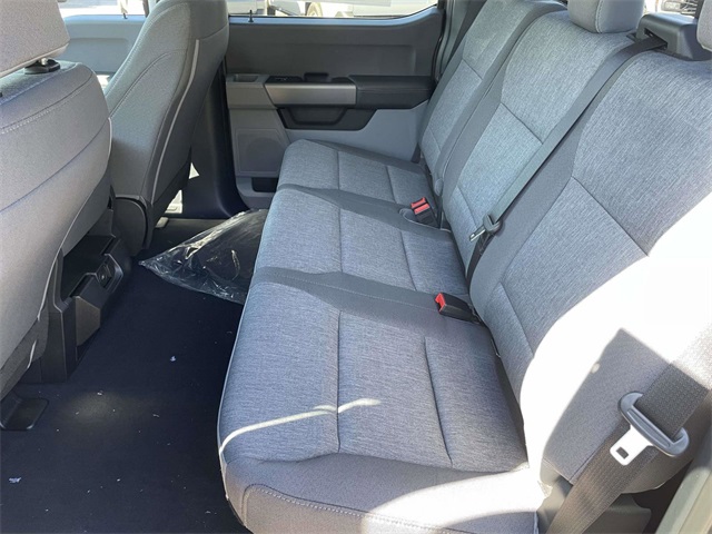 2026 Ford F-250 XL photo 4