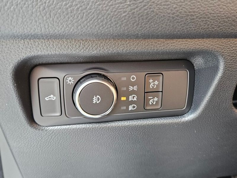 2025 Ford Ranger XLT photo 25