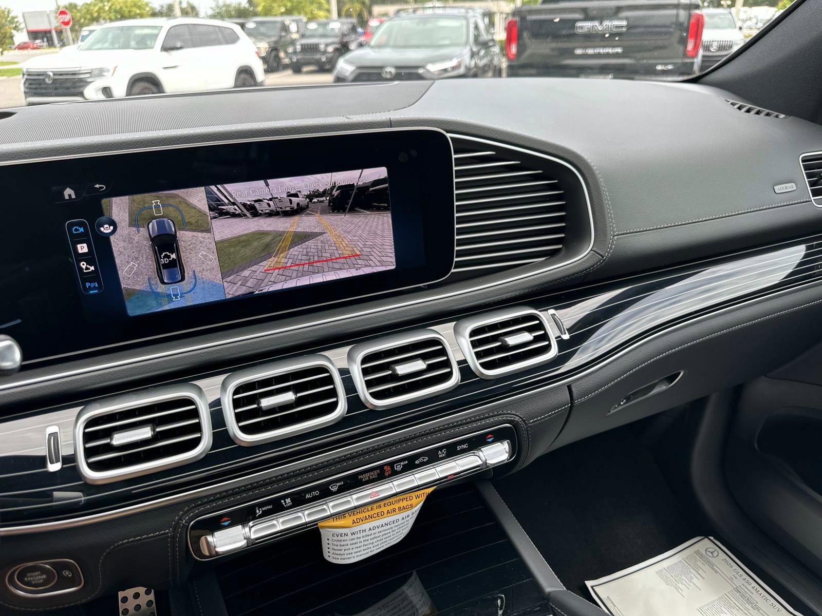 2026 Mercedes Benz GLS 450 4MATIC photo 28
