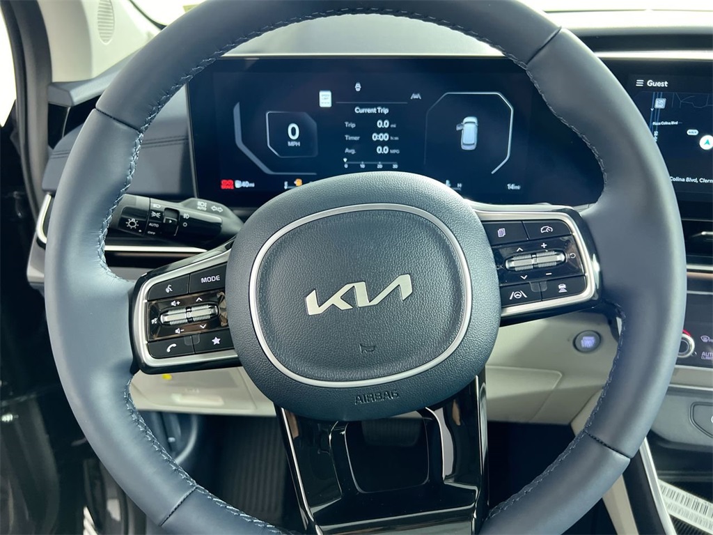 2026 Kia Carnival SX Prestige photo 15