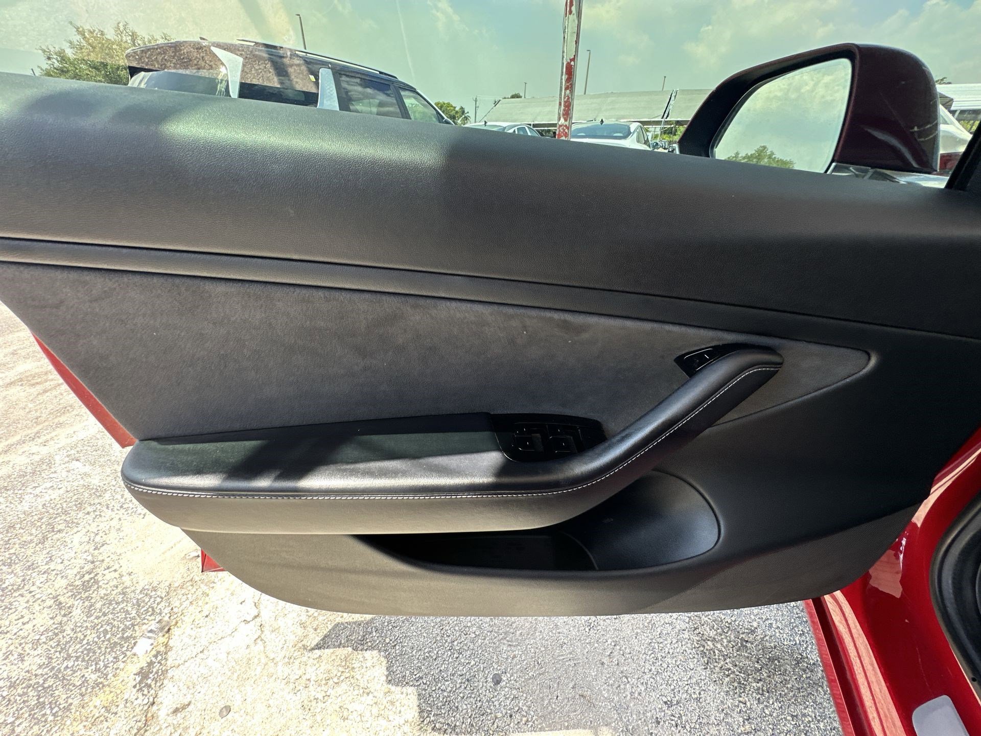 2018 Tesla Model 3 Long Range photo 28