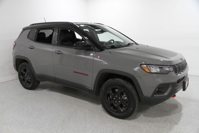 Pre-Owned 2023 Jeep Compass Trailhawk 4×4 Utility #TU6381
