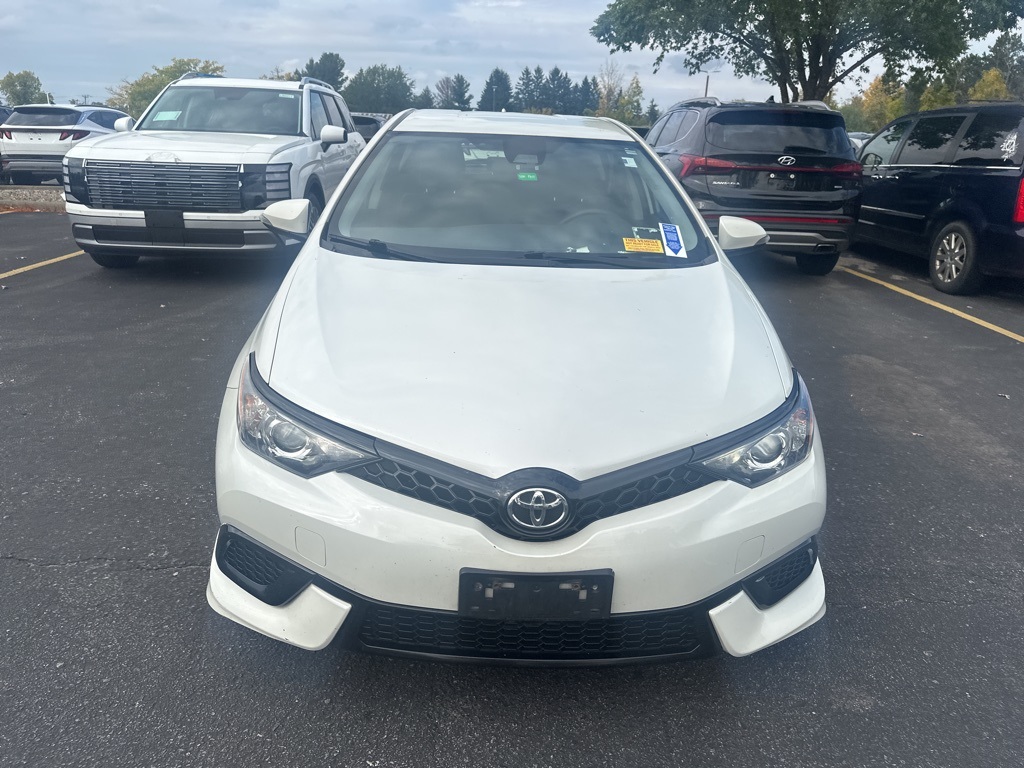 2018 Toyota Corolla iM Base photo 5