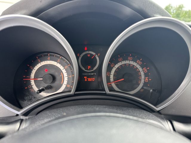 2014 Scion tC Base photo 14