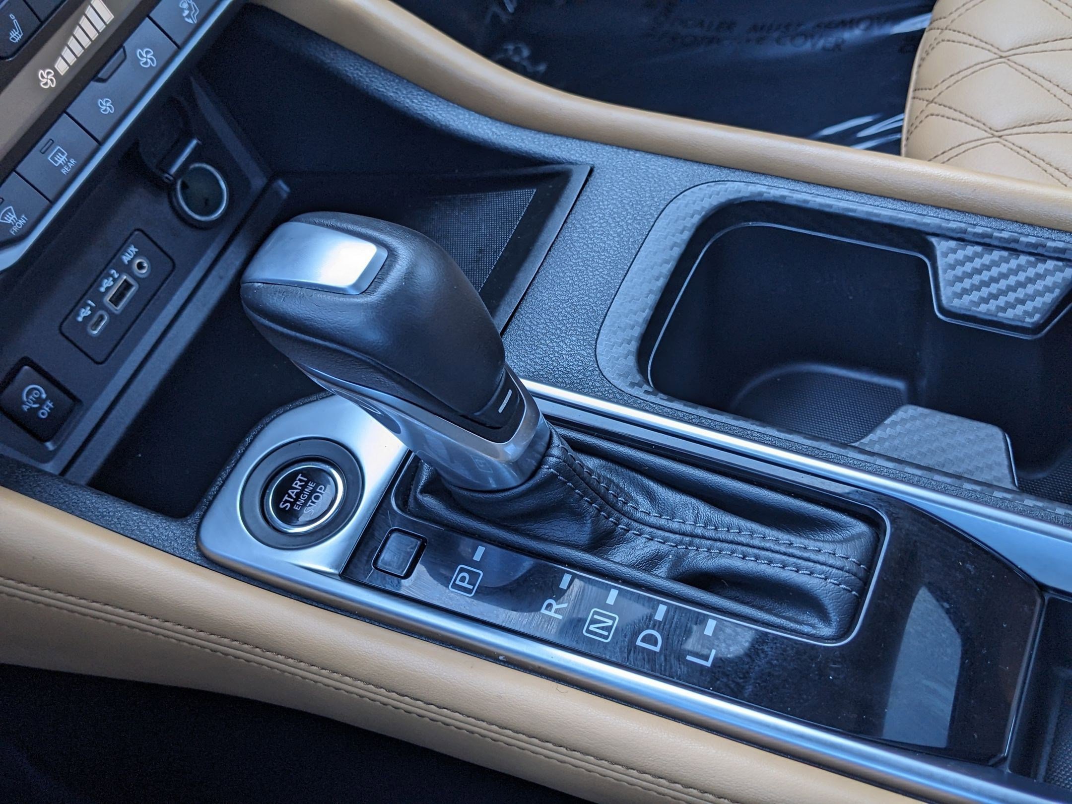 2024 Nissan Sentra SV photo 11