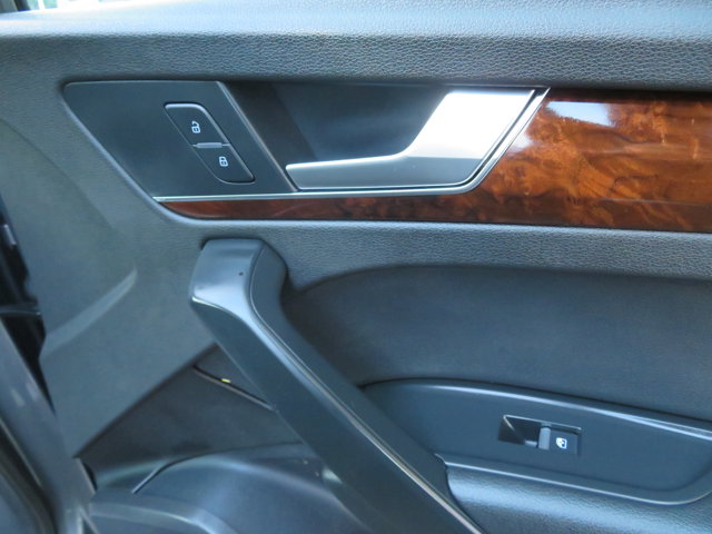 2018 Audi Q5 Premium photo 9