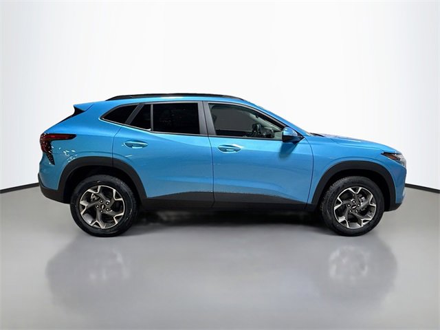 2026 Chevrolet Trax LT photo 4