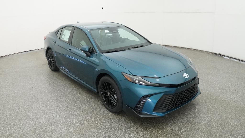 2025 Toyota Camry SE photo 29