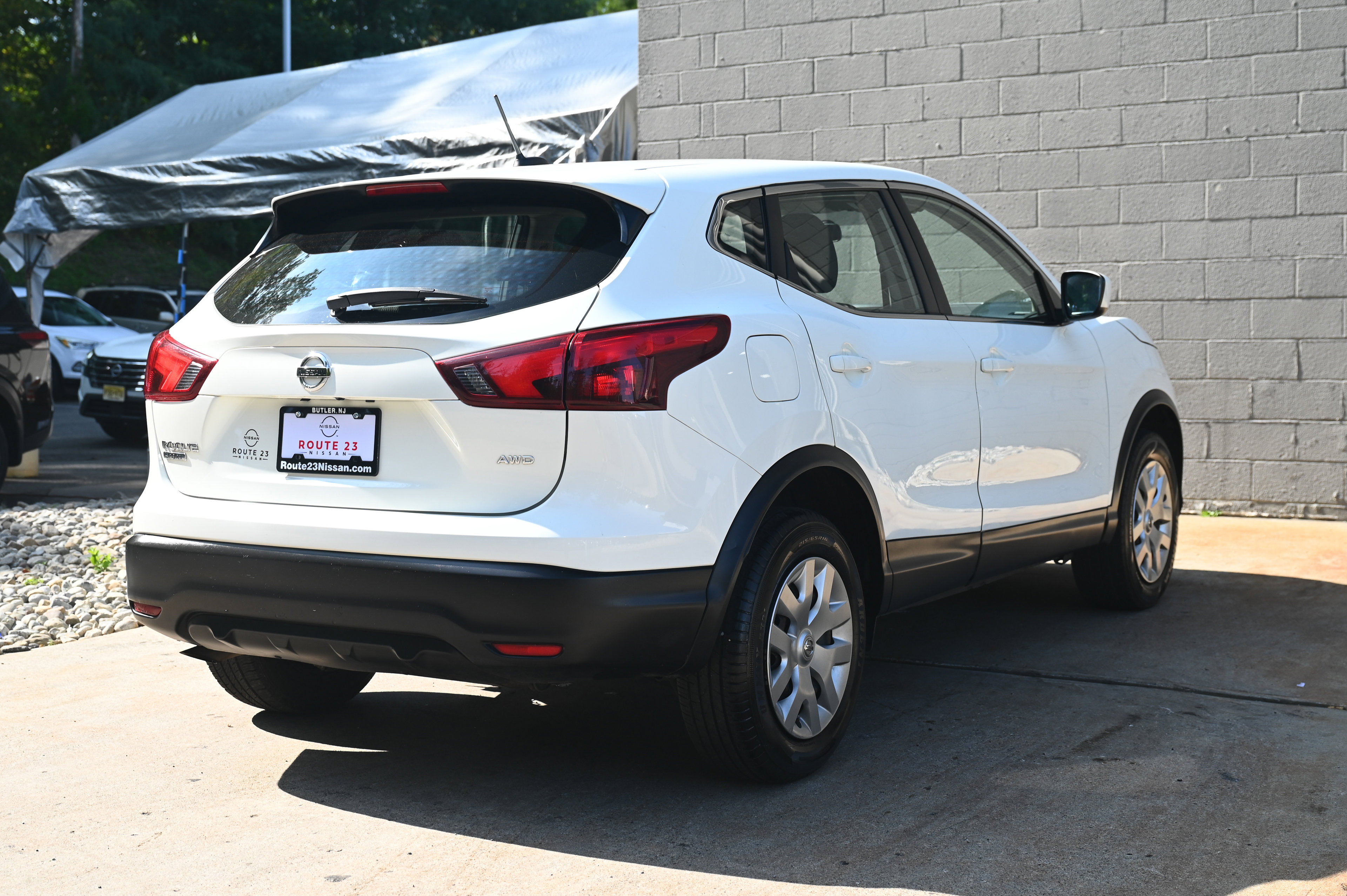 2019 Nissan Rogue Sport S photo 5