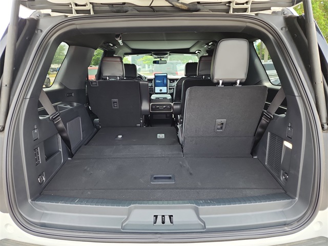 2024 Ford Expedition Limited photo 6