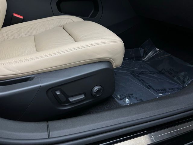 2022 Polestar PS2 e-AWD photo 12