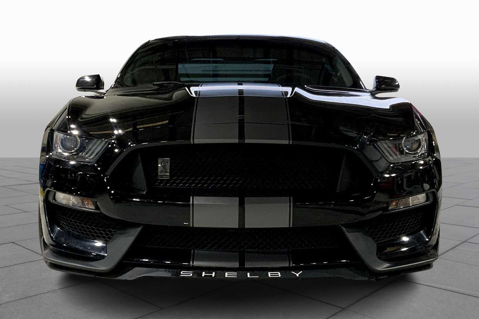 2018 Ford Mustang Shelby GT350 photo 3