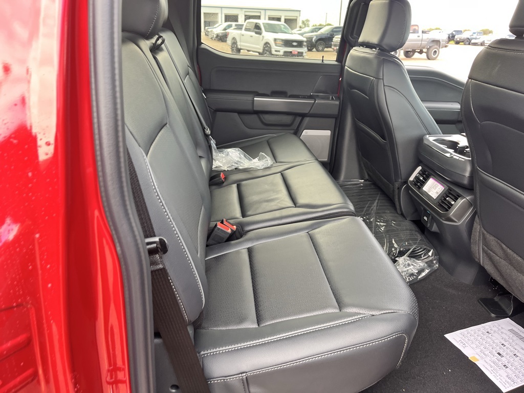 2025 Ford F-150 Lariat photo 20