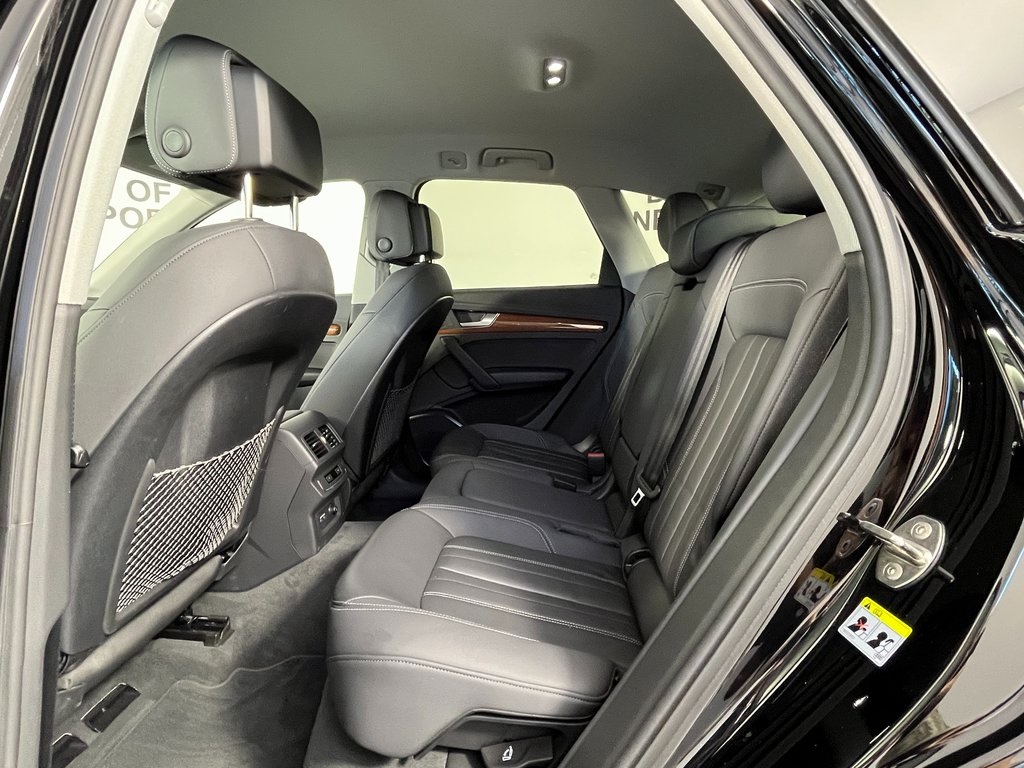 2021 Audi Q5 Premium photo 16