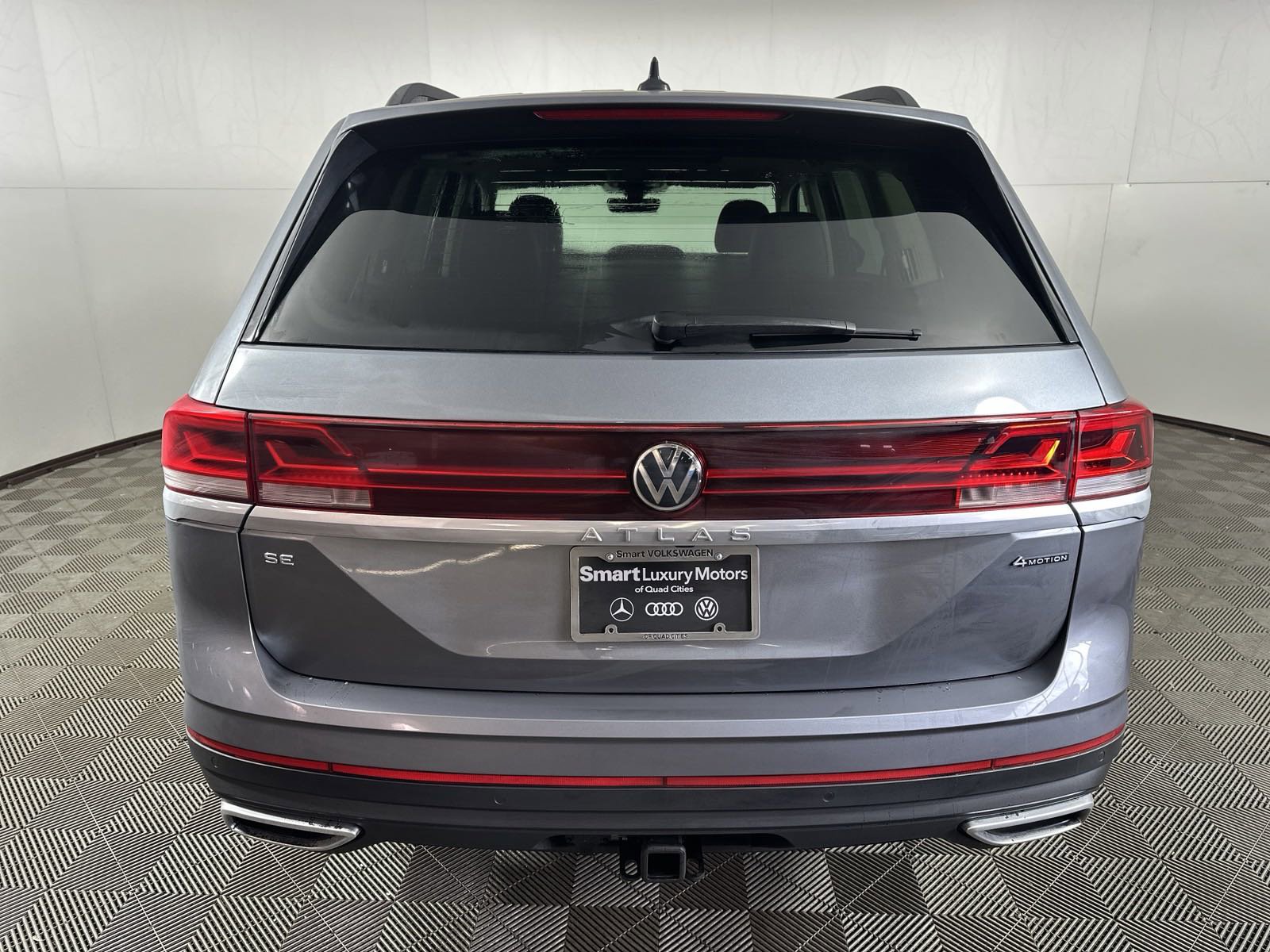 2025 Volkswagen Atlas SE Technology photo 5