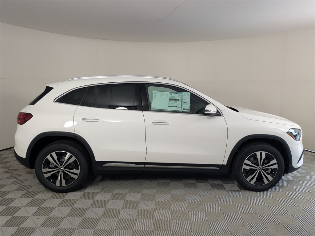 2026 Mercedes Benz GLA 250 photo 3