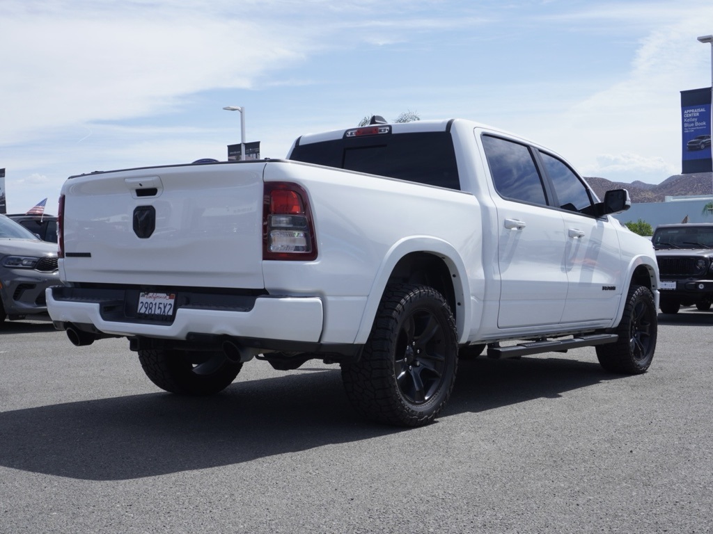 2020 Ram 1500 Big Horn Night Edition photo 3